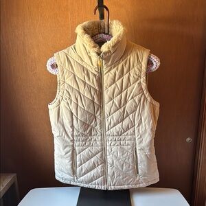 Quilted Puffer Vest with Faux Fur Collar - NEVER WORN